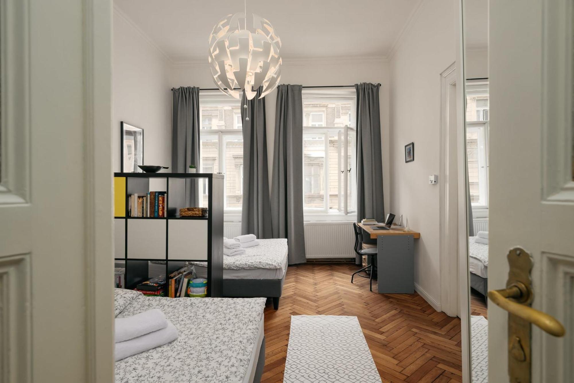 Comfortable And Cosy Apt A Few Steps From Dancing House And Naplavka Dance Prag Eksteriør billede
